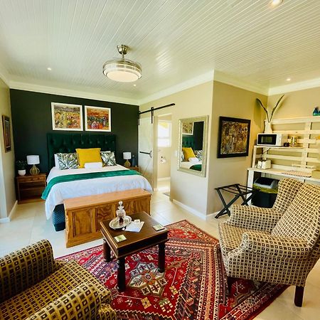 Calm Waters Guesthouse Plettenberg Bay Esterno foto